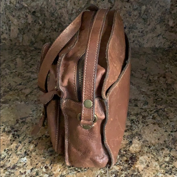 Patricia Nash Teramo Distressed Leather Crossbody - Picture 6 of 15